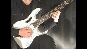 Online Guitar Lessons - AP Phrasing - Video